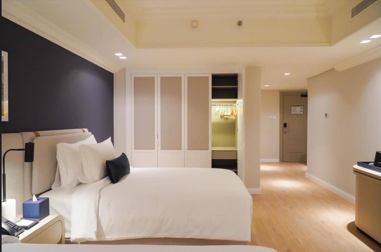 Andalus Al Seef Resort & Spa Abu Dhabi Room photo